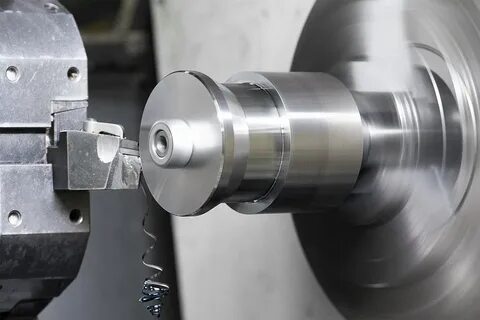 Как работать на токарном станке по металлу