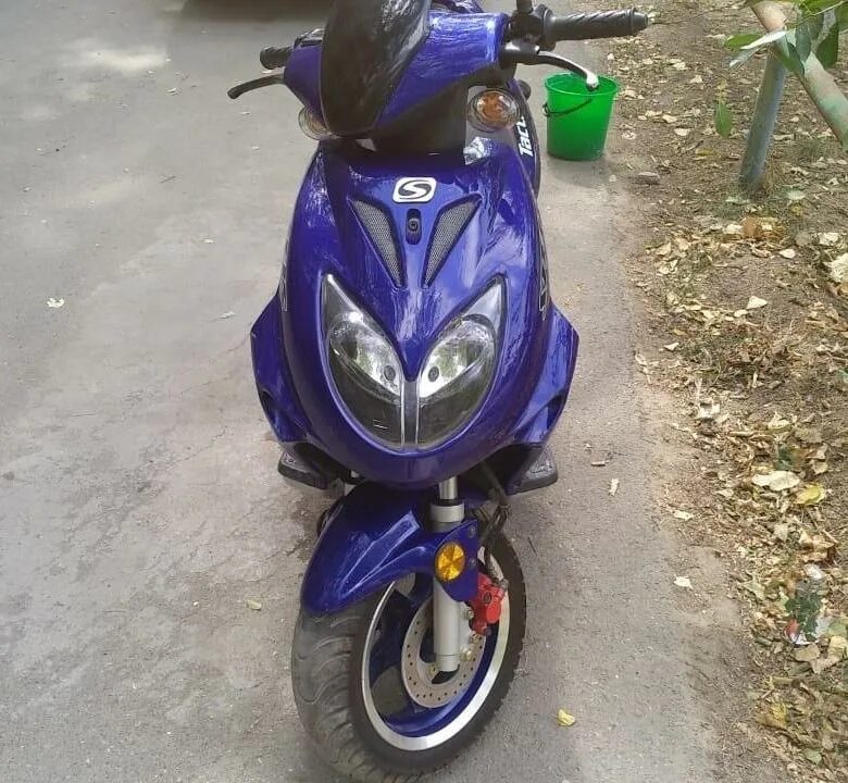 Скутер stels tactic 100. Тактик 100. Скутер стелс тактик 100. Стелс тактик 100 габариты. Тактик 100.