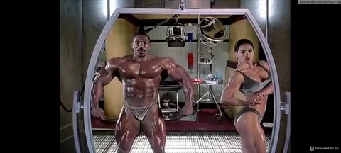 Приключения Плуто Нэша (2002, фильм) - "Эдди Мёрфи на Луне, ещё и в 2080 году. 😁