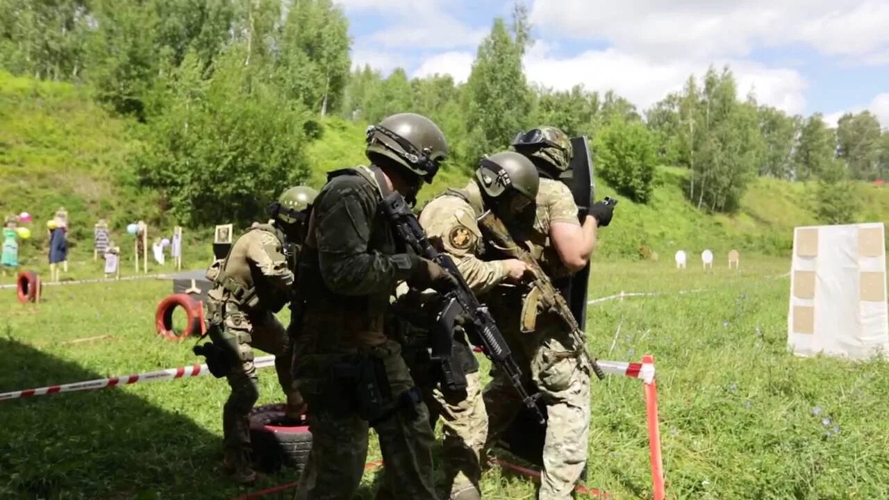 Осн видео. Осн видео. Спецназ фскн гром. Отряд тайфун хабаровск. Осн гром калуга.