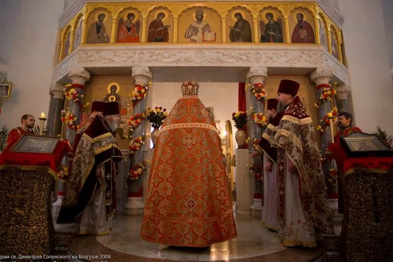 Протоиерей вениамин храм димитрия солунского санкт-петербург. Димитрия солунского. Настоятель храма дмитрия солунского на благуше. Дмитровский храм на благуше. Святыни.
