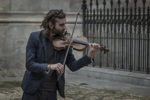 Скрипка на улице