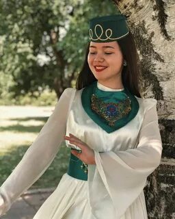 Татар қыздары