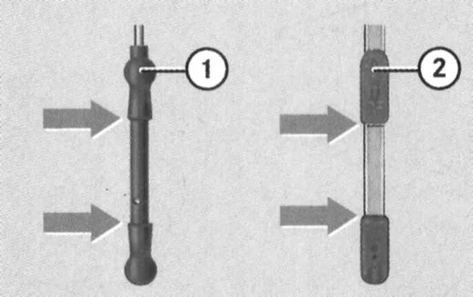 Как проверить масло в двигателе мерседес. Щупа двигателя мерседес s 320 cdi. Щупа двигателя мерседес s 320 cdi. Щуп коробки автомат на мерседес w204. Масляный фильтр на мерседес w203 m112.