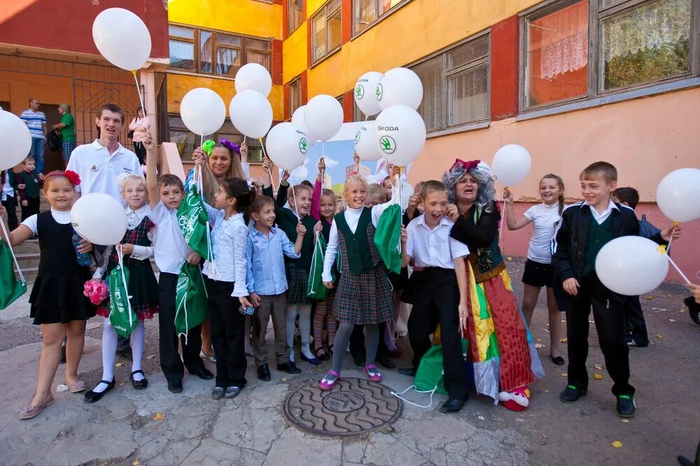 Лицей 9 Волгоград. Лицей 9 Волгоград фото. 9 Лицей Волгоград внутри. Робототехника лицей 9. Сайт лицей 9 волгоград