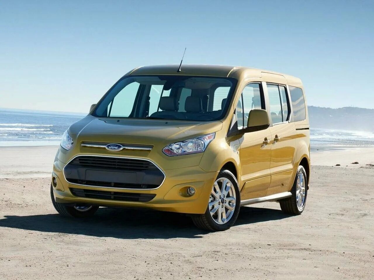 Купить форд минивэн. Ford Tourneo connect 2018. 2015 Ford Transit connect Wagon. Ford Transit 2018. Ford Transit connect 2018.