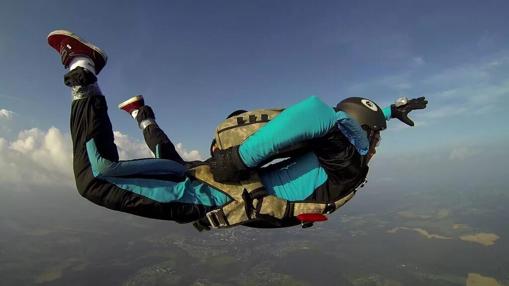 самостоятельный прыжок с парашютом