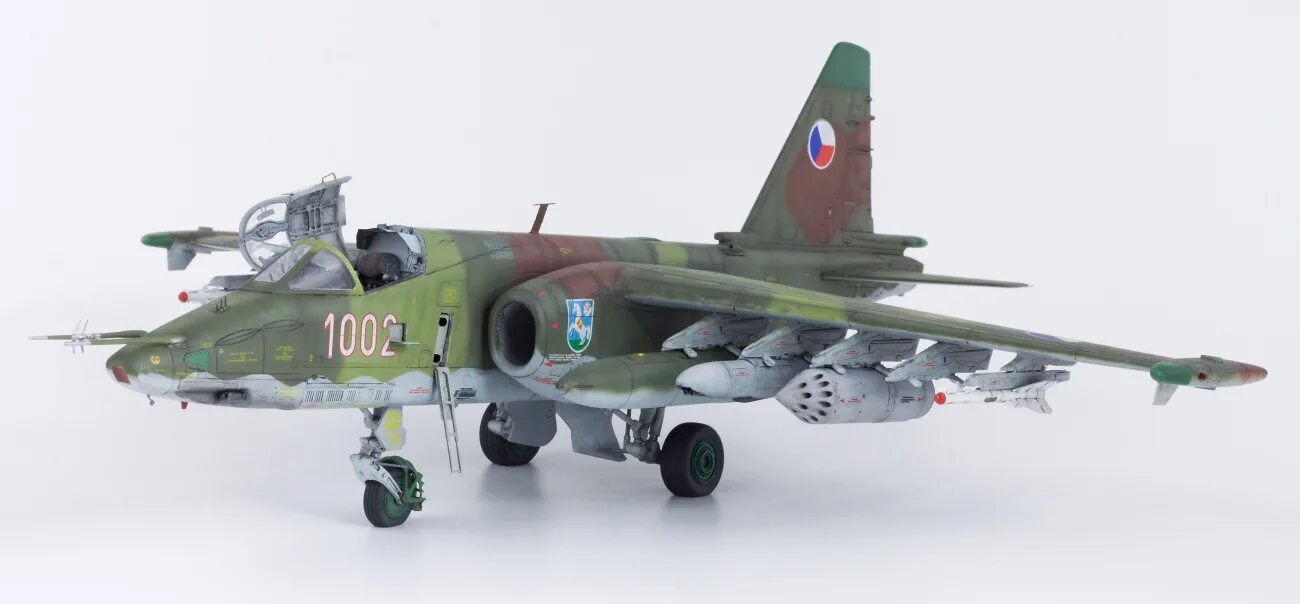 58 1 48. Су-25 1/48. Миг-23м 1:48. Сборная модель Су-25 масштаб 1/48. Су-25 1/48 звезда.