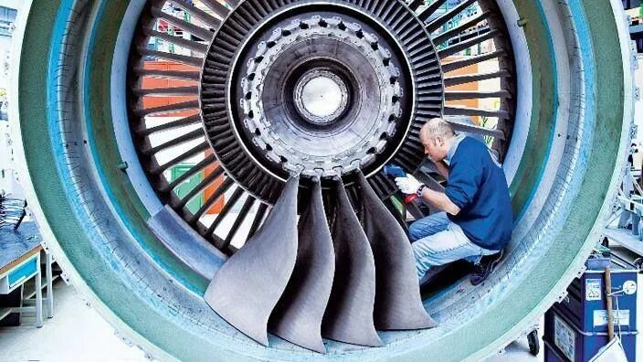 Engine fan. Jet turbofan. jet engine turbine blade. rolls royce turbine blades. лопасти турбины.