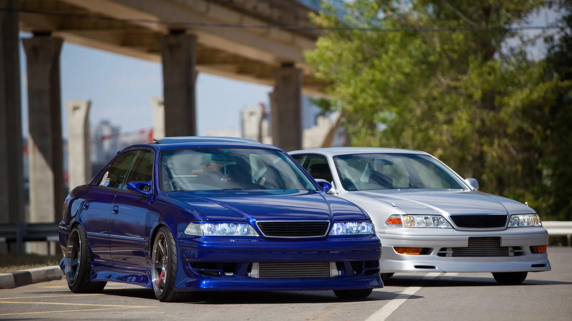 Mark tourer v. Toyota Mark II 100. Toyota Mark 2 Tourer v. Toyota Mark II 100 Tourer v.