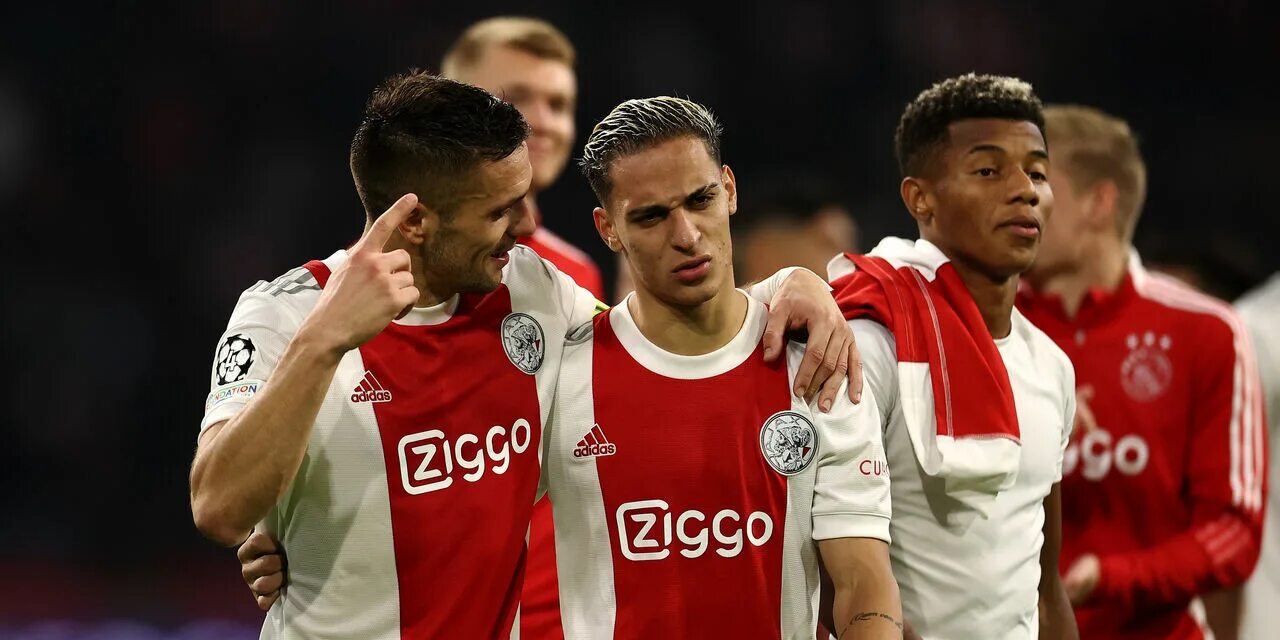 Аякс и рейнджерс сейчас. Фк аякс амстердам. Кто был аякс. Аякс город. Аякс лч.