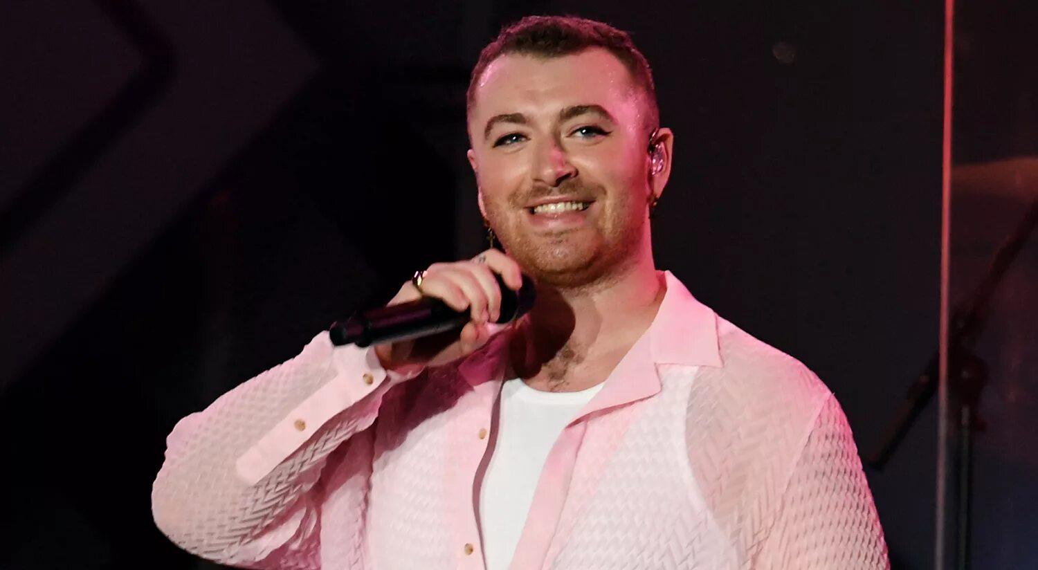 The Tear-Stained Confessions of Sam Smith (Published 2017) Sam smith, Singer sam