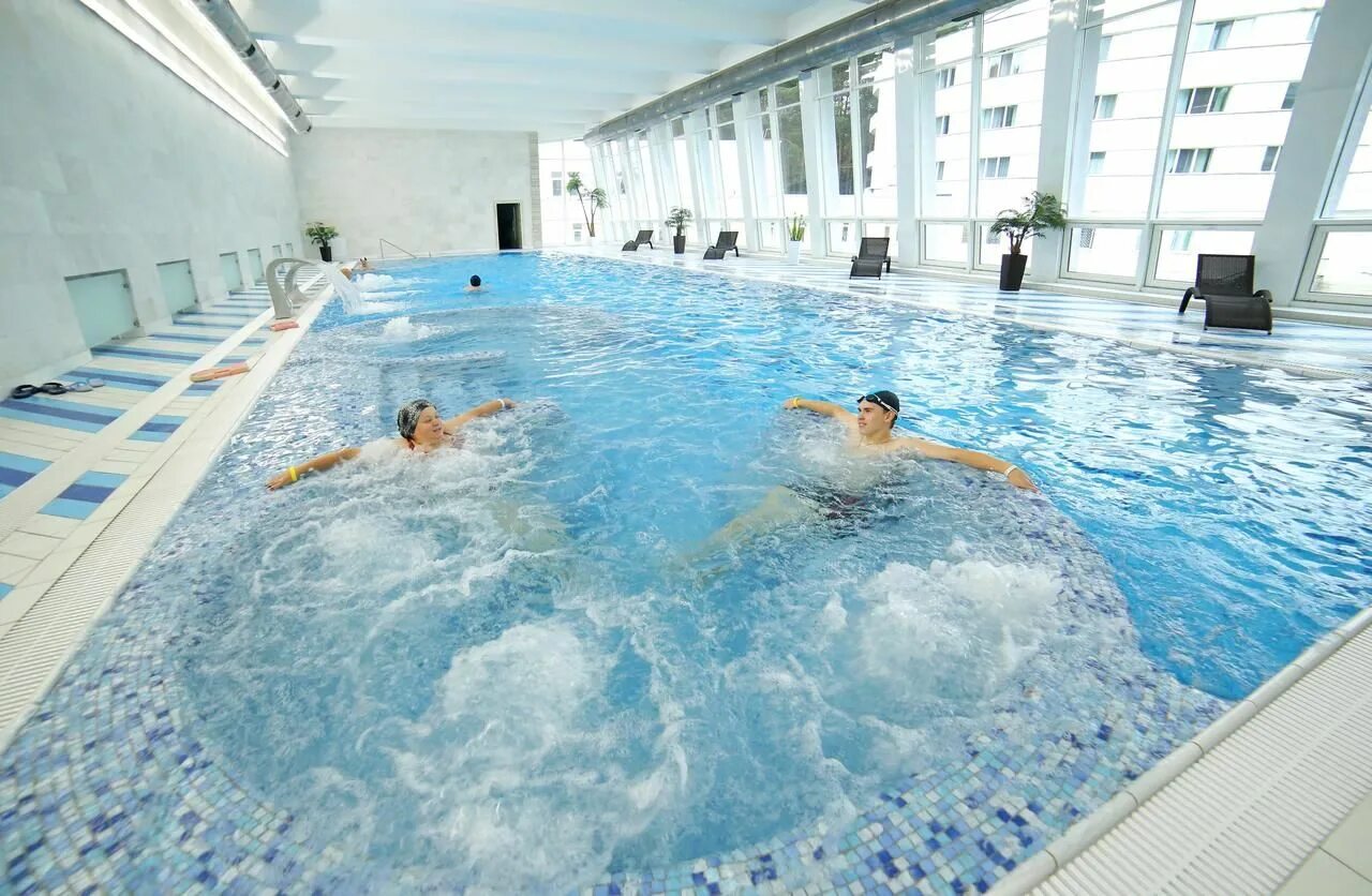 Санаторий нарочанка беларусь. Оздоровительный центр энергия брестская область. Санаторий лётцы белоруссия. Плисса санаторий белоруссия. Санаторий энергия белоруссия.