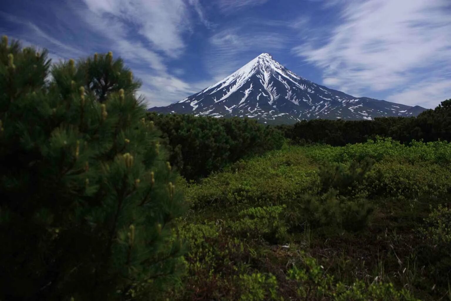 Вулканы камчатки в списке юнеско. Вулкан юнеско. Вулканы камчатки в списке юнеско. Природное наследие вулканы камчатки. Вулканы камчатки наследие юнеско.