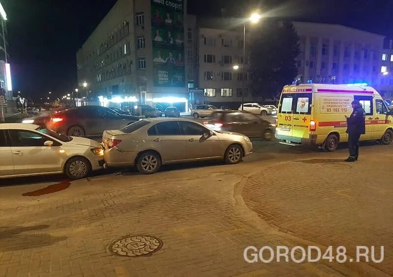 После дтп обратился в больницу. Усика увезли в больницу. После дтп обратился в больницу. После дтп обратился в больницу. После дтп обратился в больницу.