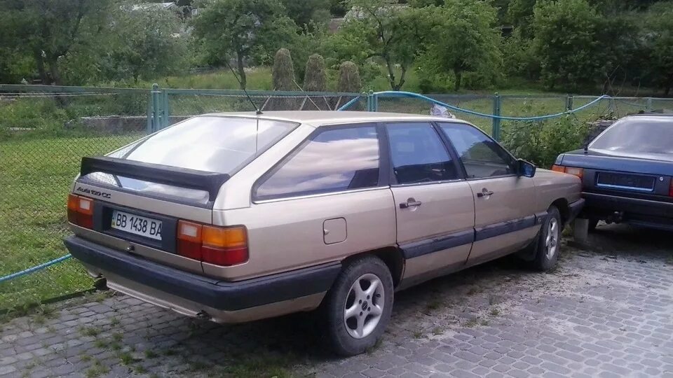 Ауди 100 44 кузов 1. Ауди 100 полный привод. Покатушки ауди 100. Ауди 100 1989 кватро. Audi 100 1989.