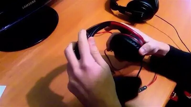 Не работают наушники sven. Чехол для беспроводных наушников sven. Игровая гарнитура sven ap-u988mv black/red. Гарнитура sven ap b350mv black. Прога для наушников sven.