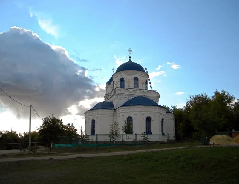 Воронежская область село богучар. Богучар церковь иоанна. богучарский храм иоанна воина. храм в богучаре воронежской области. церковь святого мученика иоанна воина богучар.