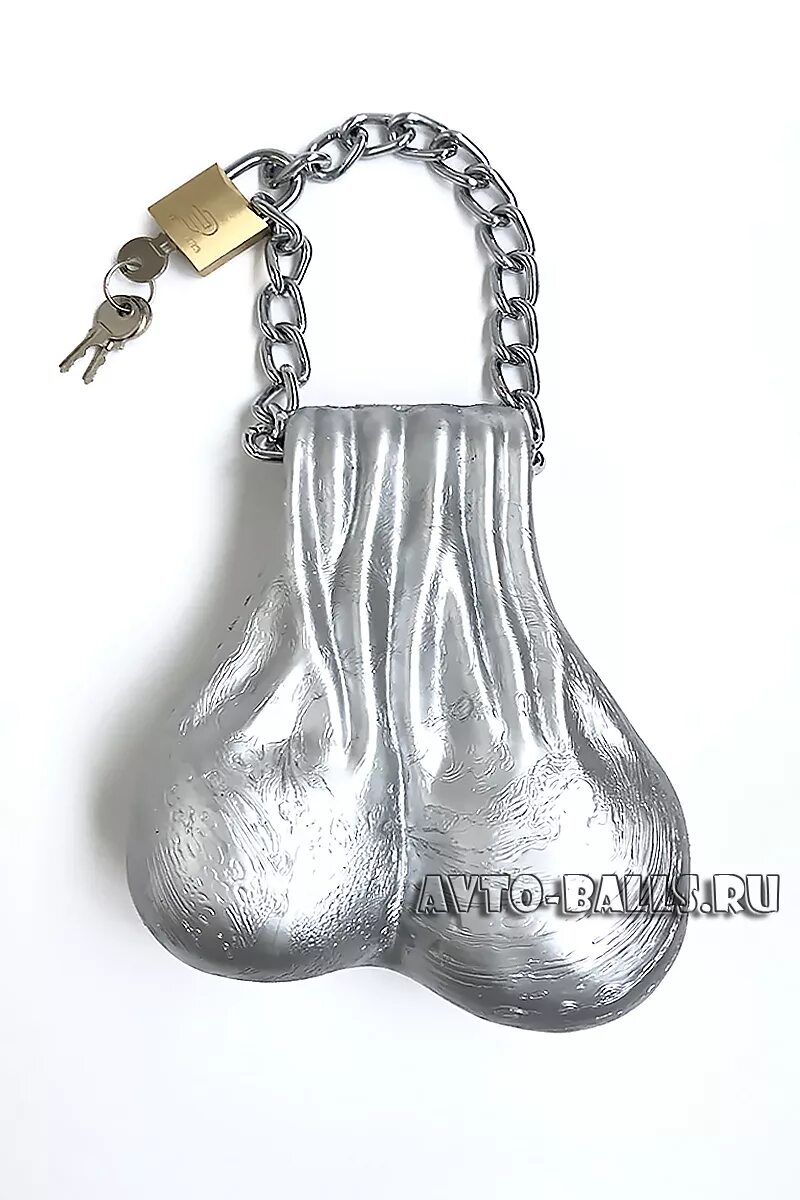 Железные яйца. Титановые яйца. Стальные яйца. Со стальными яйцами. Металлический шар в руке.