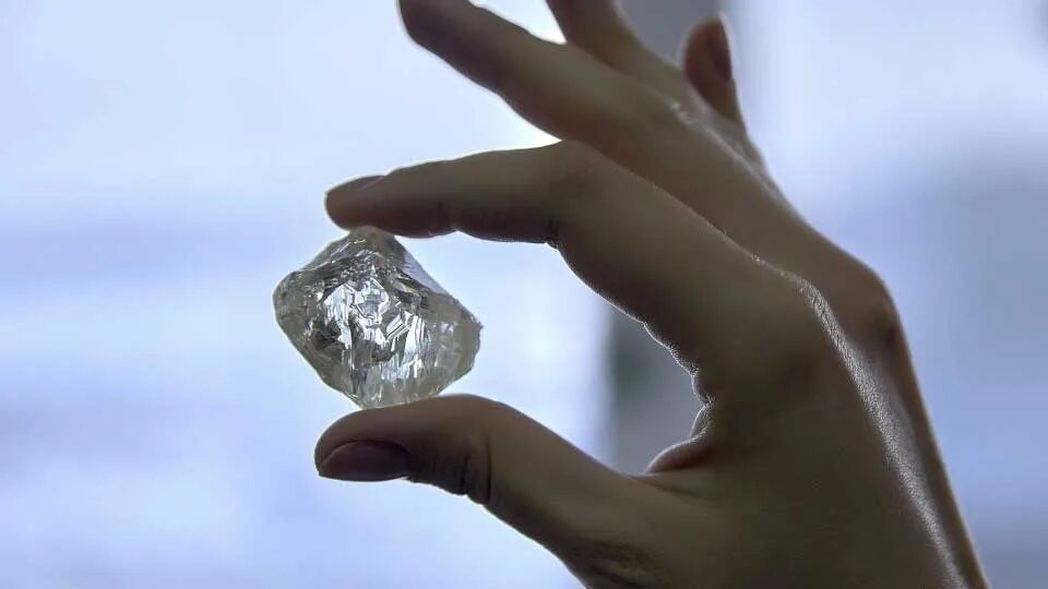 Алмазов нефть. Алмазов нефть. Нефтеюганск нефтяные. Алмаз и нефть. Алмазов нефть.