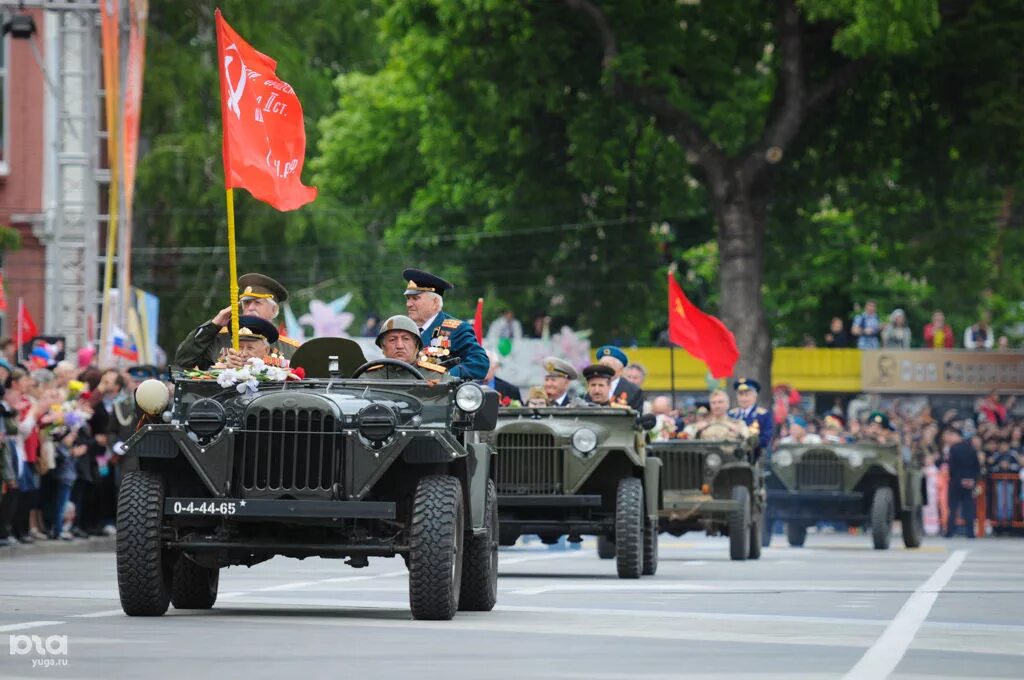 Парад Победы Краснодар. Парад Победы в Краснодаре 2022. Парад 9 мая Краснодар. Парад ко Дню Победы в Краснодаре. Краснодар парада