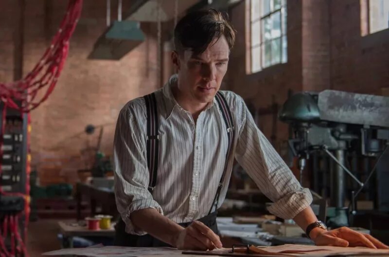 Бенедикт камбербэтч игра в имитацию. Алан тьюринг фильм. Мэттью гуд игра в имитацию. Энигма камбербэтч фильм. Игра в имитацию 2023.