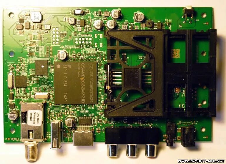 Ремонт приставки телевизора. Приставка GS b211. General Satellite приставка GS b211. Ресивер Триколор GS b211. GS b210 плата.