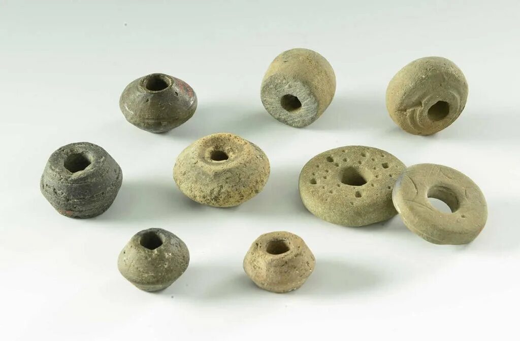 пряслице неолит. овручские шиферные пряслица. пряслица неолита. шиферные прясла древней руси. пряслице.