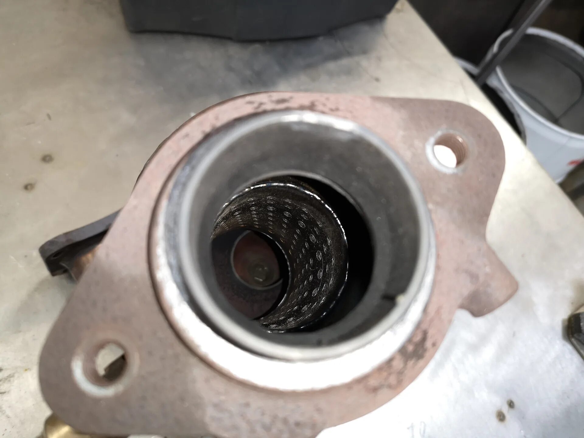 Удалить катализатор и прошить евро 2. Змз 405 евро 2 как удалить катализатор с автомобиля. Удаление катализатора плюсы и минусы. Прошивка после снятия катализатора. Удаление катализатора в архангельске и прошивка на евро 2.