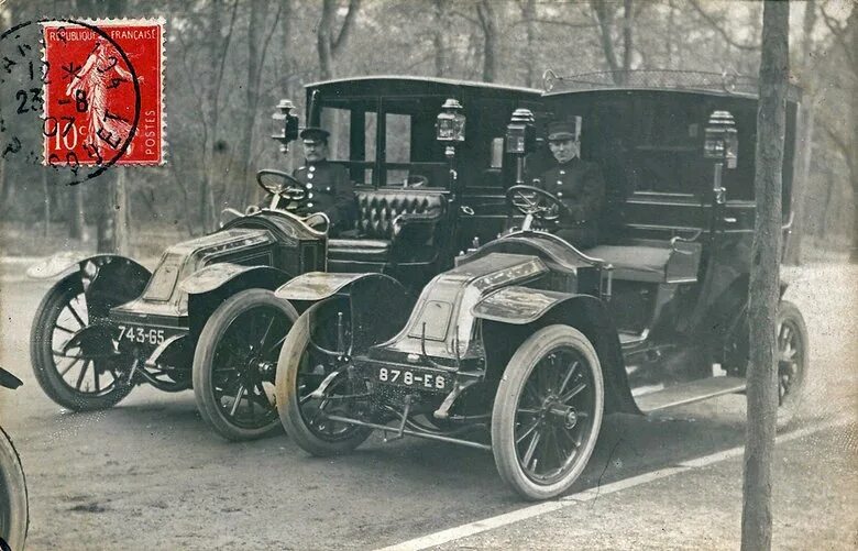 Автомобили первой мировой. Renault Type AG 1910. Рено 1914 ag1. Renault 1905. Renault AG-1.