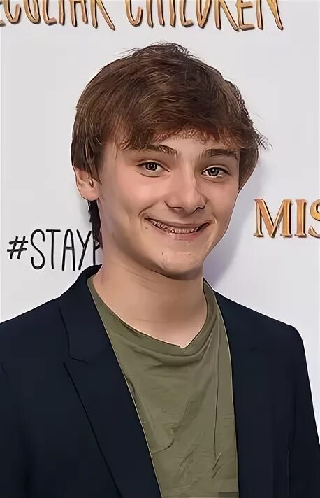 Глаза луи томлинсона. Питер дэвисон. Луис дэвисон викинги. Луи в тон. Louis tomlinson fetus.