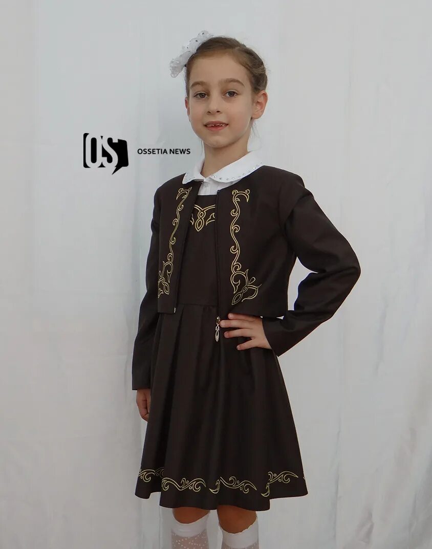 Военторг октябрьское поле. Отдел школьной формы. Фк алания владикавказ форма. Формы владикавказ. Новая школа эрудит владикавказ.