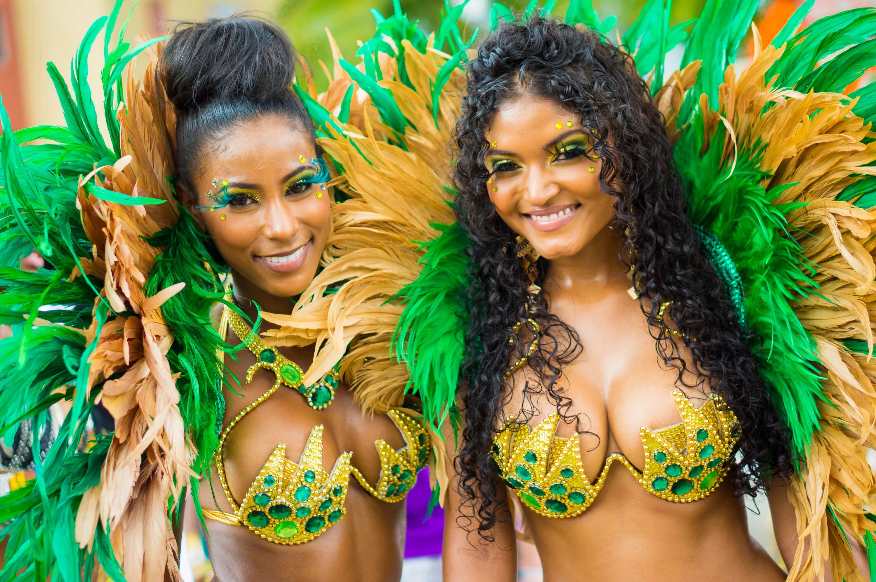 Бразильские фонки 1 час. Ямайка растаманы женщины. Dancehall ямайцы. Ямайка люди красивые. Бразильские женщины.