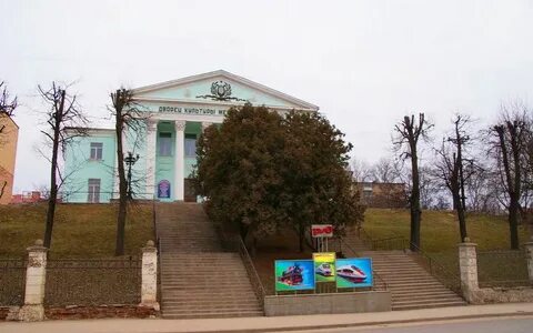 Напротив дома культуры