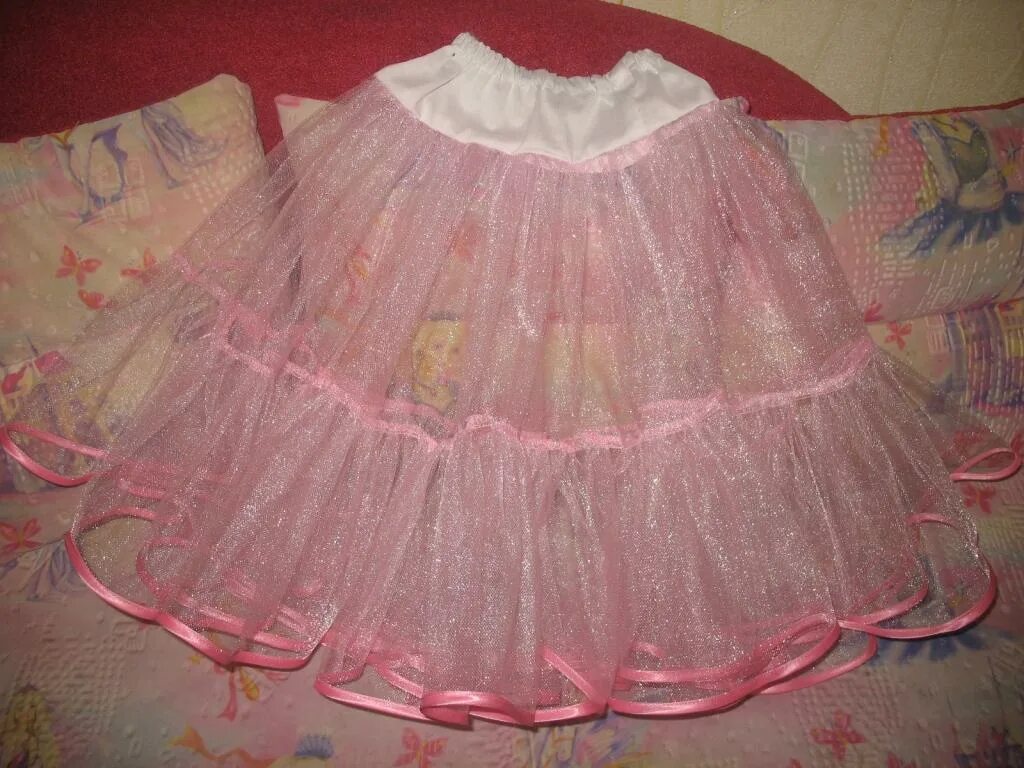 Как сделать детское платье пышным. Юбка американка. Красивые платья для девочек. Пышная юбка для куклы. Как сделать детское платье пышным.