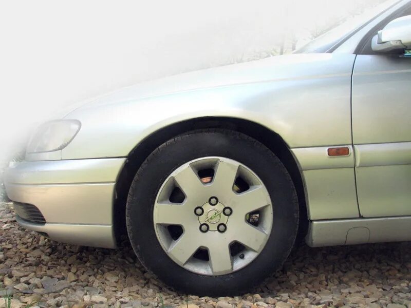 Омега диски купить. 215/60 R16 Opel Omega b. Opel Omega b 225 55 r16. 215/65 R16 на Opel Omega b. Intra r 15 Opel Omega b.