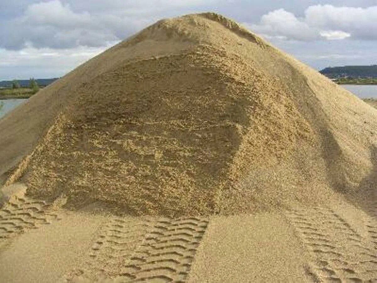 Песок желтый строительный. Строительные пески. Buy sand. Песок карьерный песок намывной. Песок мытый.