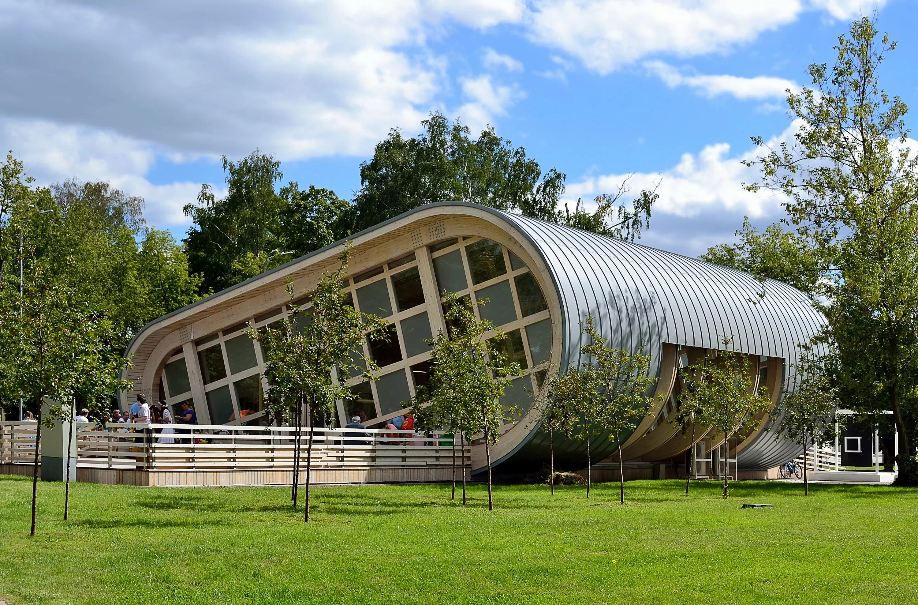 Измайловский парк шахматный домик. Турнир по шахматам 2012г вднх. Шахматный домик вднх. Шахматный клуб вднх. Шахматный домик вднх.