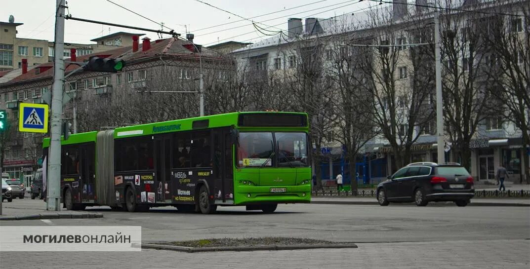 Движение маршруток могилев. Минск вокзал. автобус 1. движение автобусов. автобус 18.
