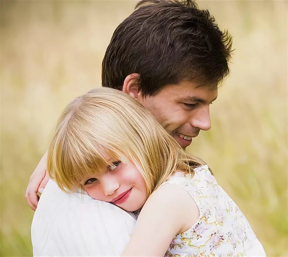 His loving daughter. Любовь отца. О папе с любовью. Любовь отца к дочери.