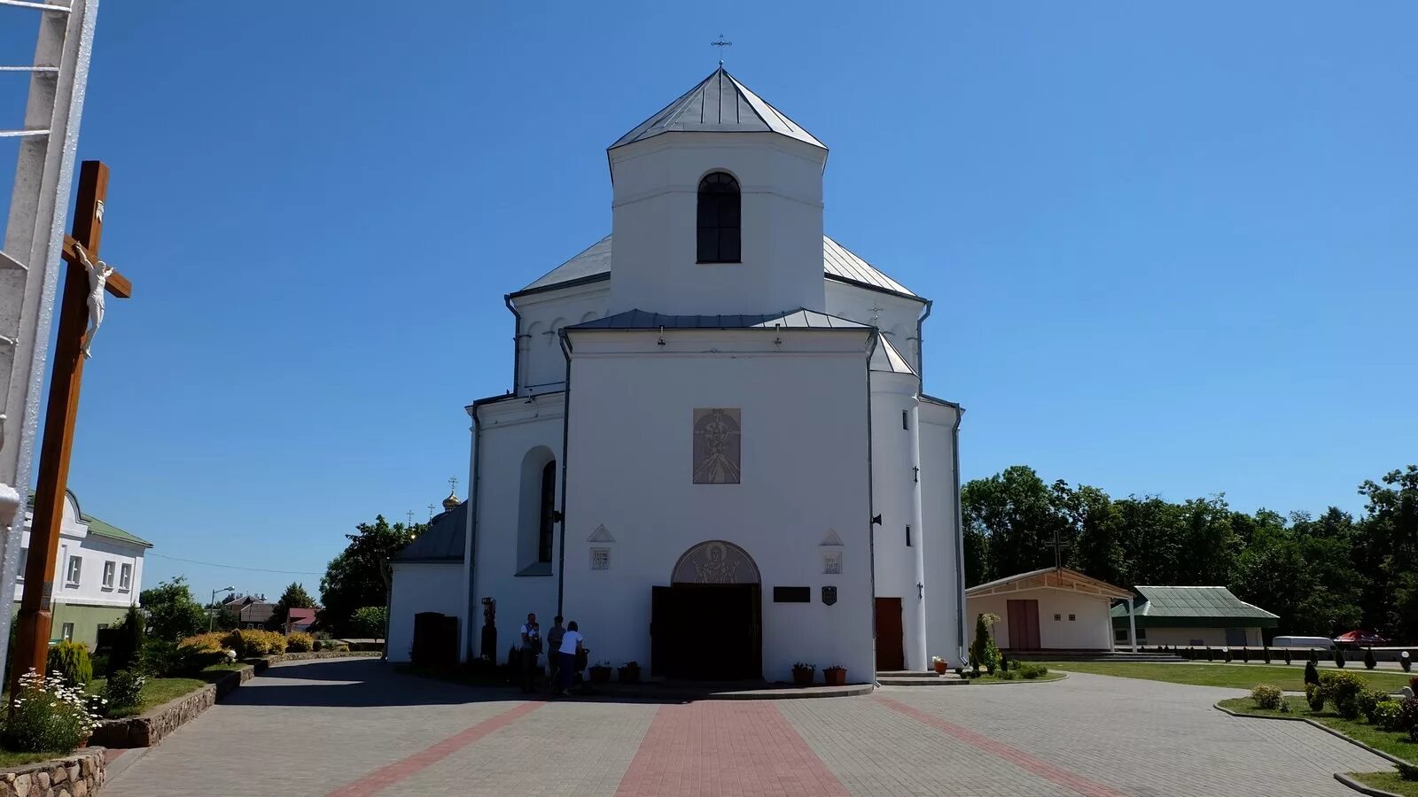 Церковь в сморгони кальвинистская. Сморгонский костел святого михаила архангела. Костел в сморгони. Церковь в сморгони кальвинистская. Кальвинистский собор сморгонь.