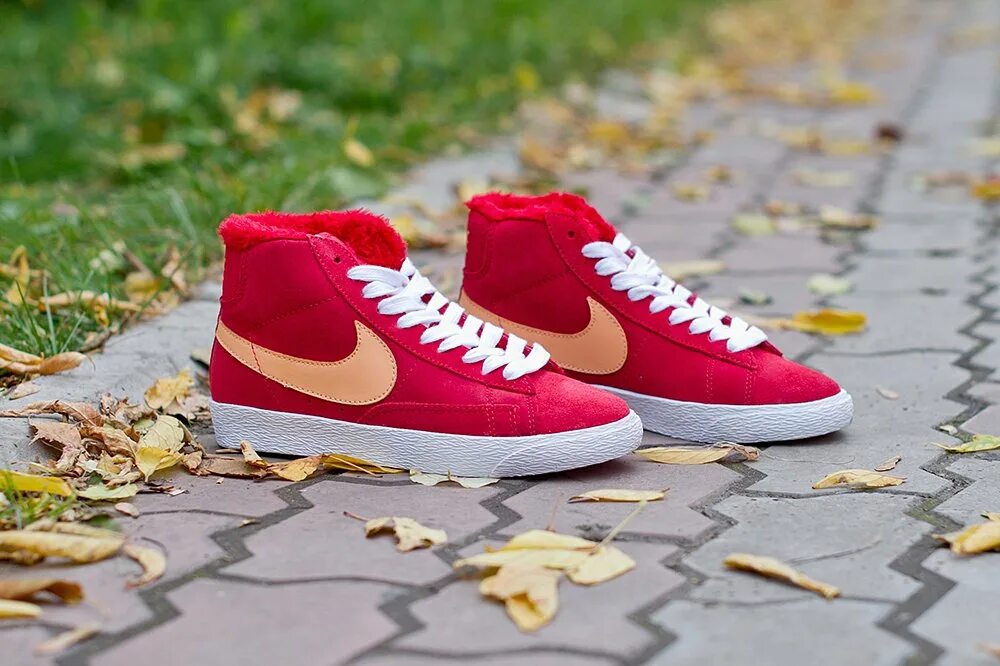 Nike Blazer High 77. Nike кеды Blazer. Кроссовки найк блейзер МИД. Nike Blazer красные. Обувь кроссовки найк