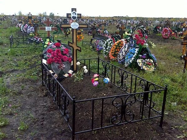 ишеевское кладбище участок 386. северное ишеевское кладбище. ишеевское кладбище ульяновск. торутанова могила ульяновск. ульяновское ишеевское кладбище сайт.