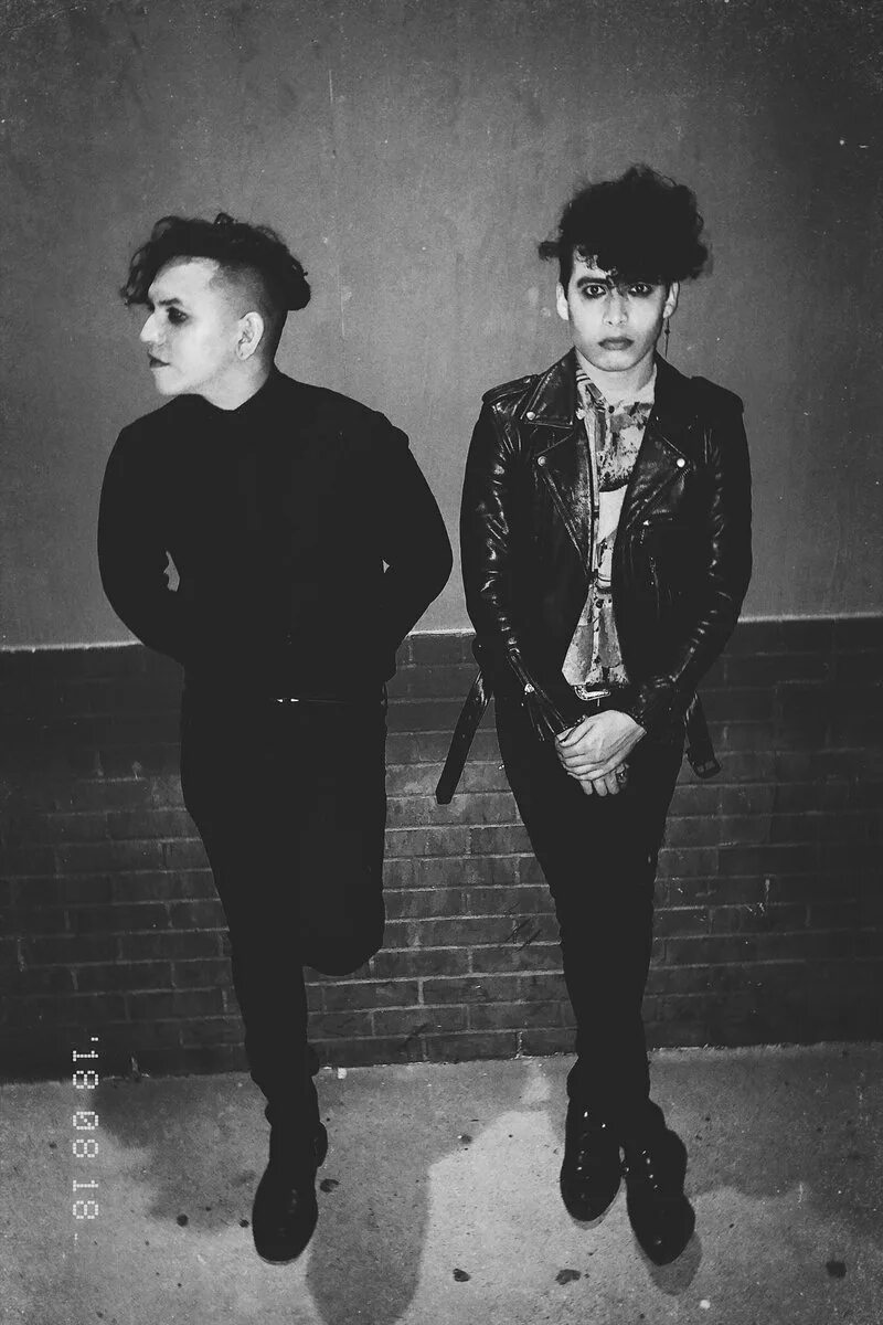 Twin tribes. Twin tribes. Twin tribes ceremony. Twin tribes группа. Twin tribes part time punks session.