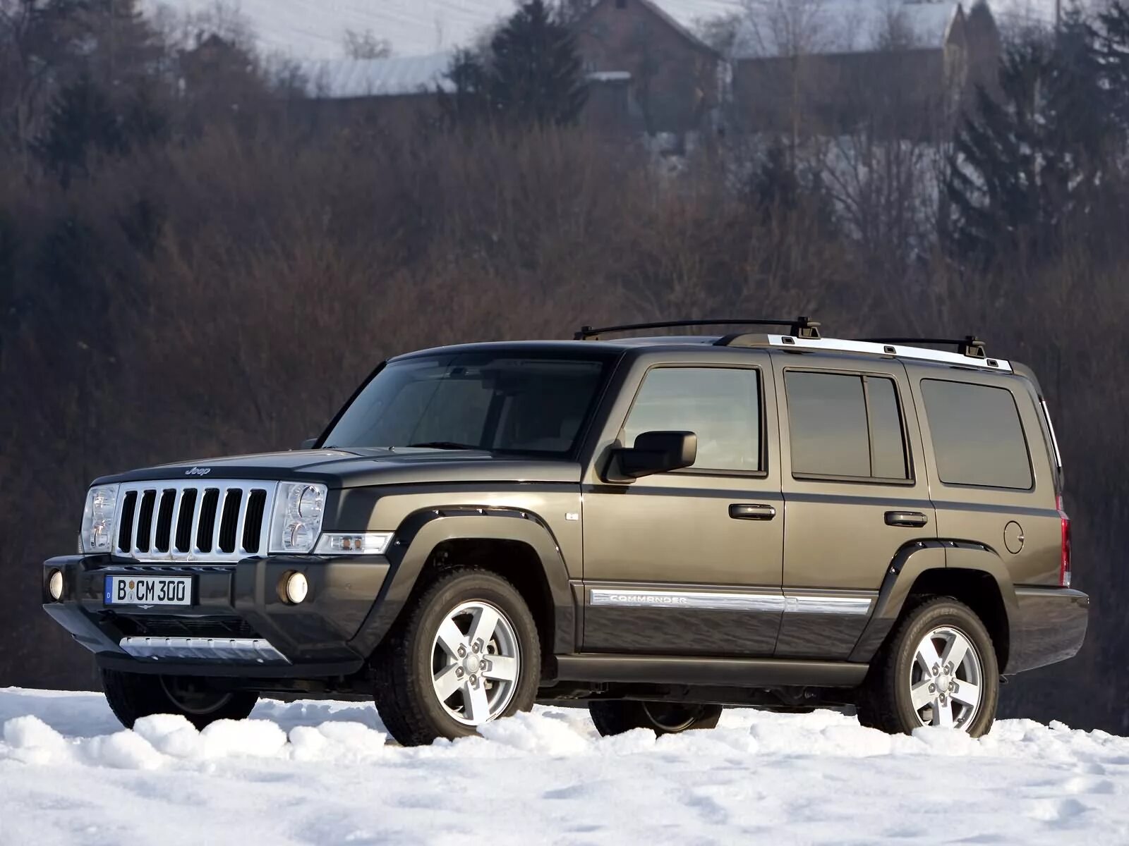 Авто внедорожники воронеж. Jeep Commander 2010. Jeep Commander 2012. Jeep Commander 2005-2010. Jeep Commander Limited.