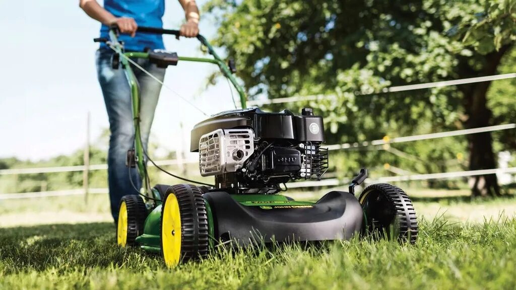Штиль садово-парковая техника. Газонокосилка бензиновая john deere. Триммер для травы аккумуляторный worx. Садовая техника и инструменты. Триммер bosch art 23 combitrim.