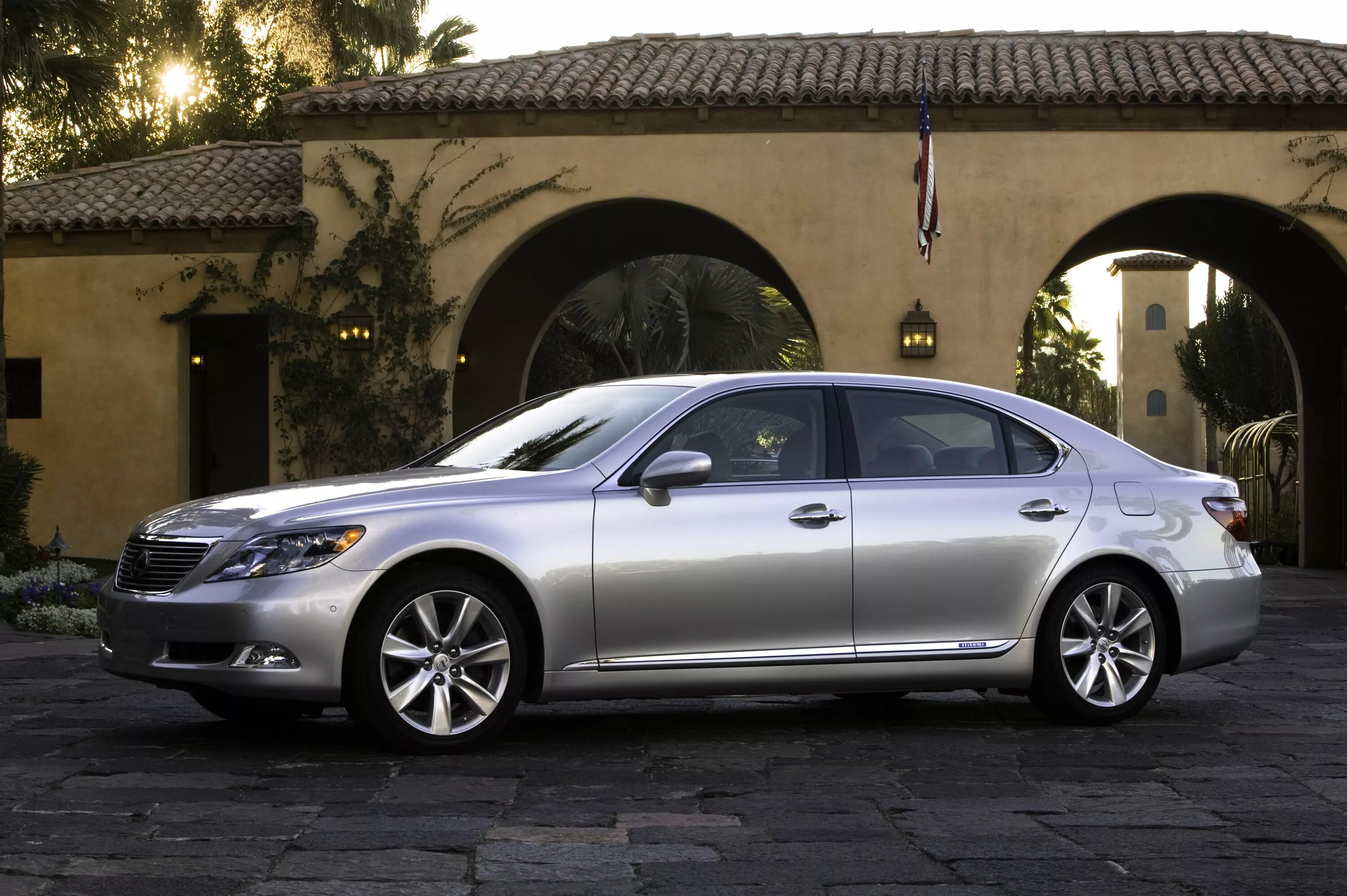Ls 600h. Лексус лс 600. lexus 600h l. лексус лс 600 2007. лексус лс 460.