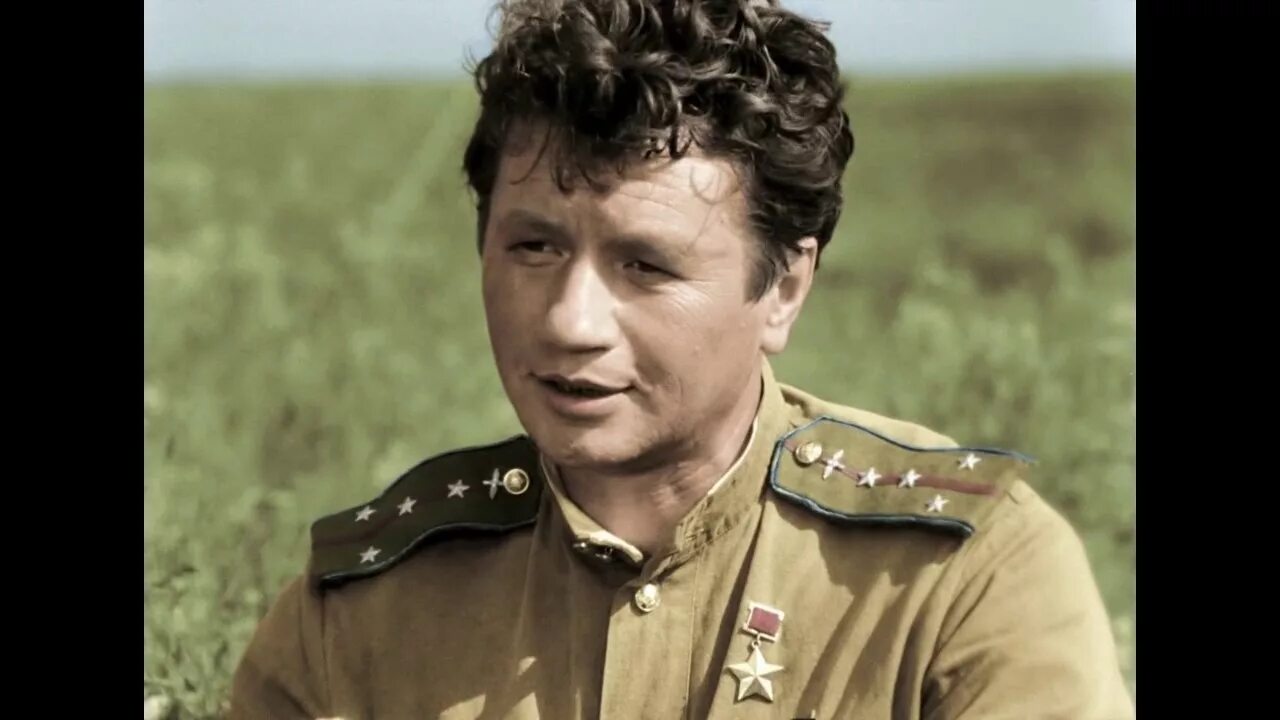 В бой идут одни старики бой. В поле идут одни старики. Титаренко в бой идут одни старики. В бой идут одни старики кадры. В бой идут одни старики 1973.