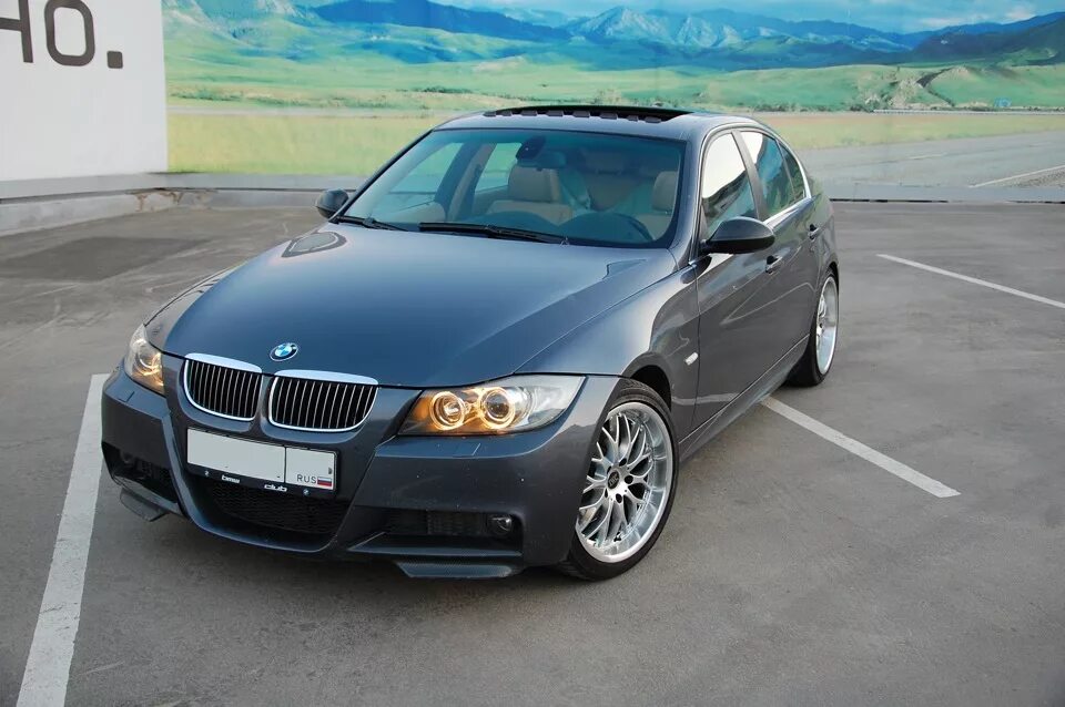 BMW 3 2005. BMW 3 Series 2005. Диски IWC rm2.