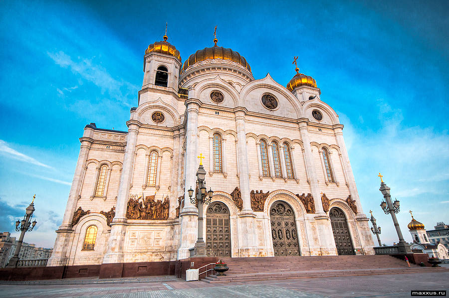 Храм христа спасителя. Новый храм христа спасителя. Восстановленный храм христа спасителя в москве. Храм христа спасителя сыктывкар. Главный собор москвы храм христа спасителя.